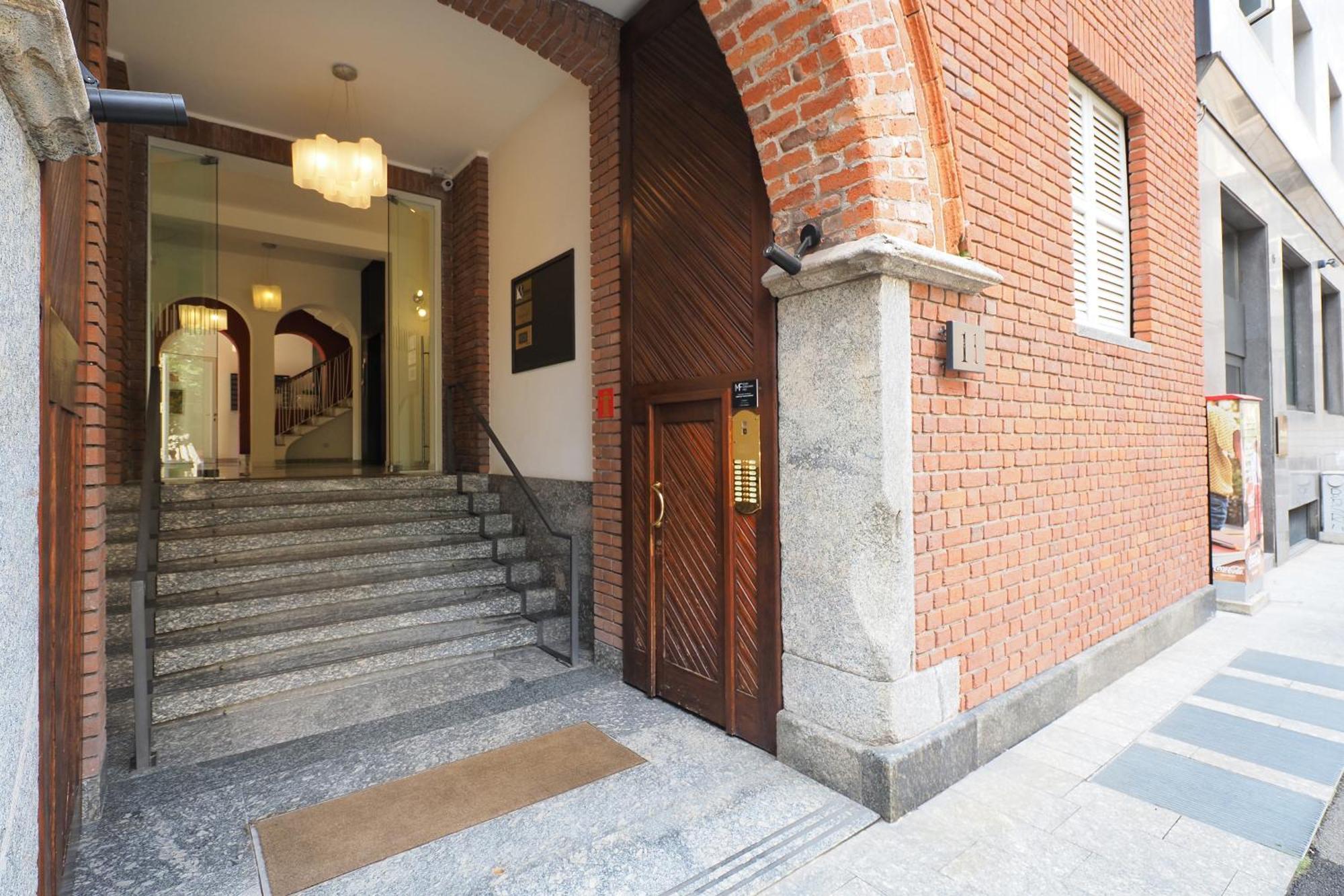 Missori Luxury Apartments Milan Bagian luar foto
