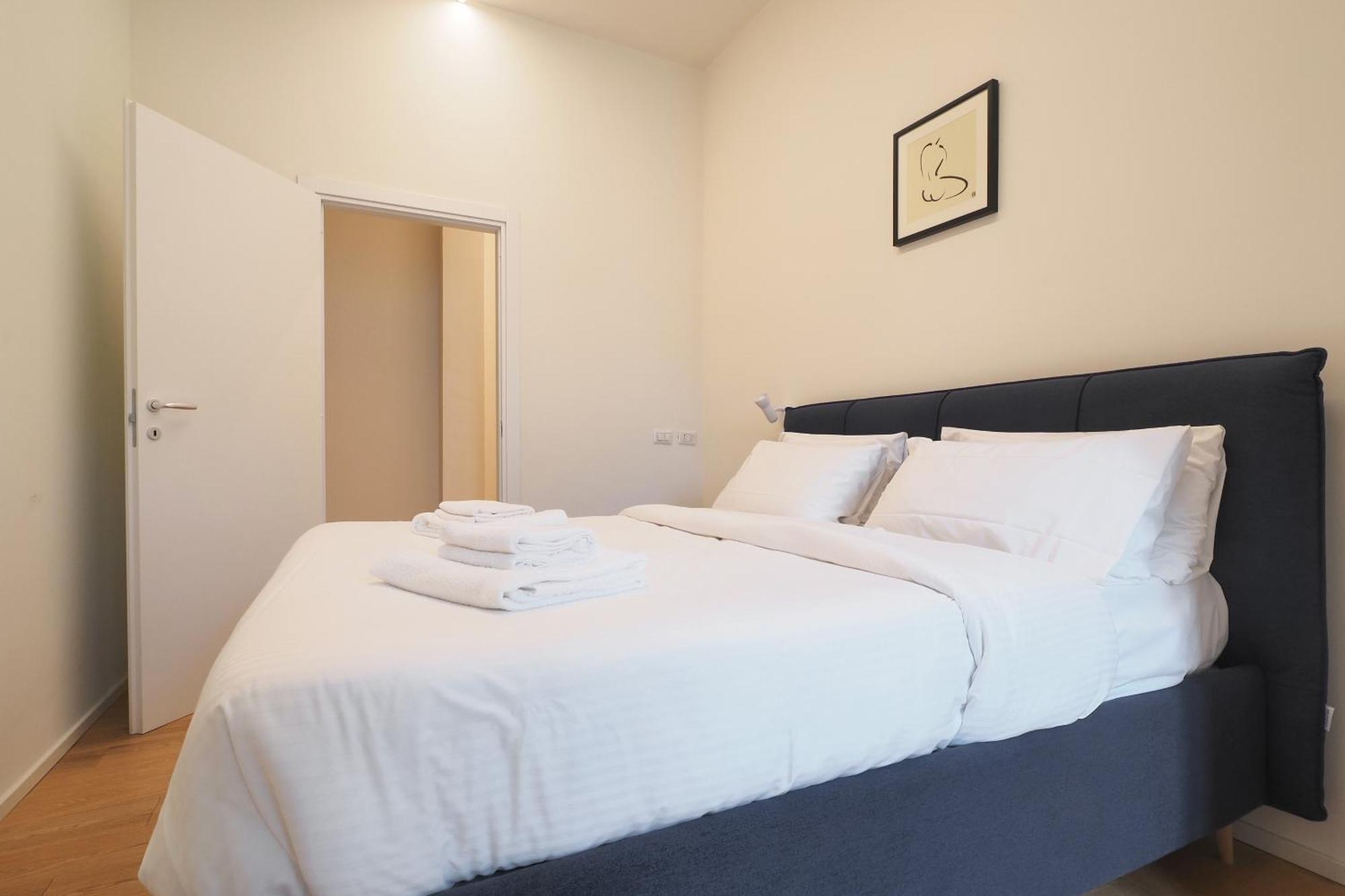 Missori Luxury Apartments Milan Bagian luar foto