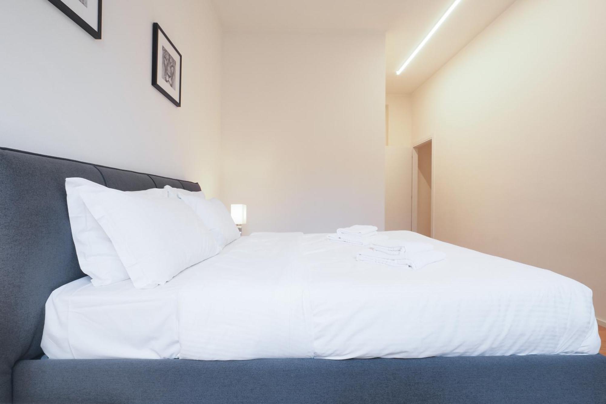 Missori Luxury Apartments Milan Bagian luar foto